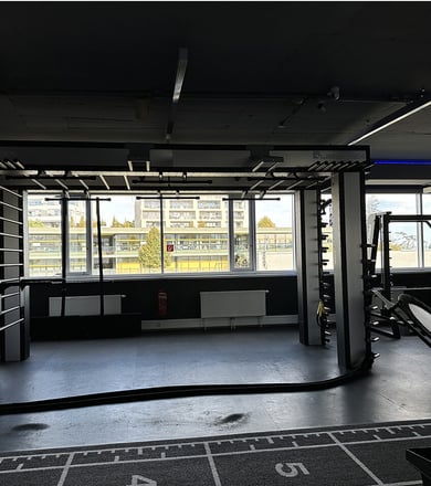 Functional Cage im Raum